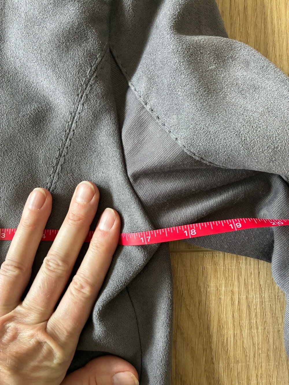 BCBG MaxAzria Grey Vegan Suede Misty Morning Indie Sleeze Jacket Small Womens - Picture 10 of 11